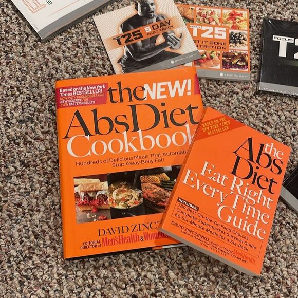 P90x , T 25 and Assorted Health Books - Picture 5 of 5